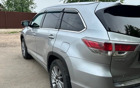 Toyota Highlander III, 2014 год, 2 700 000 рублей, 9 фотография
