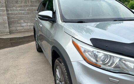 Toyota Highlander III, 2014 год, 2 700 000 рублей, 4 фотография
