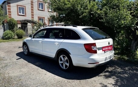 Skoda Superb III рестайлинг, 2014 год, 1 130 000 рублей, 5 фотография