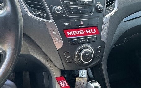 Hyundai Santa Fe III рестайлинг, 2012 год, 1 400 000 рублей, 1 фотография