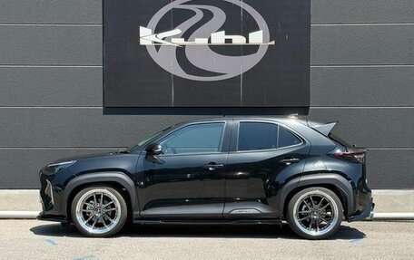 Toyota Yaris Cross, 2023 год, 1 320 010 рублей, 7 фотография