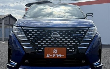 Nissan Serena, 2023 год, 2 500 000 рублей, 2 фотография