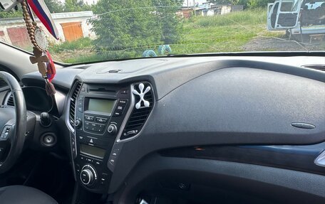 Hyundai Santa Fe III рестайлинг, 2012 год, 1 400 000 рублей, 3 фотография