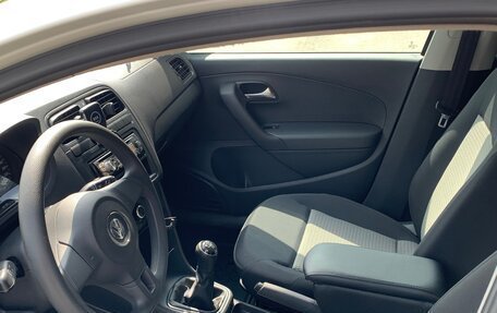 Volkswagen Polo VI (EU Market), 2014 год, 899 900 рублей, 10 фотография
