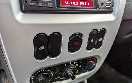 Renault Sandero I, 2014 год, 690 000 рублей, 23 фотография