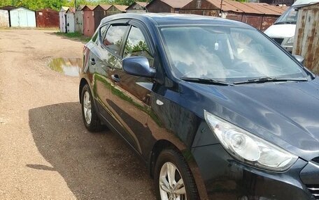 Hyundai ix35 I рестайлинг, 2010 год, 950 000 рублей, 3 фотография
