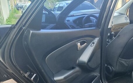 Hyundai ix35 I рестайлинг, 2010 год, 950 000 рублей, 5 фотография