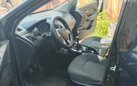 Hyundai ix35 I рестайлинг, 2010 год, 950 000 рублей, 6 фотография