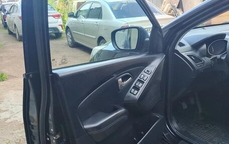 Hyundai ix35 I рестайлинг, 2010 год, 950 000 рублей, 8 фотография