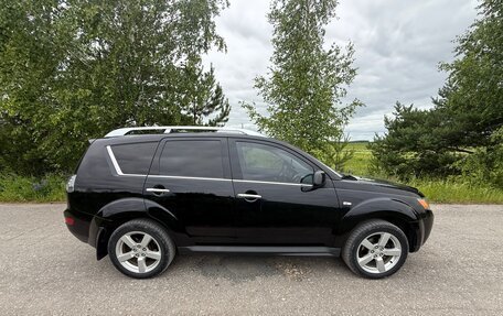 Mitsubishi Outlander III рестайлинг 3, 2008 год, 1 150 000 рублей, 6 фотография