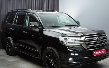 Toyota Land Cruiser 200, 2016 год, 7 000 000 рублей, 3 фотография