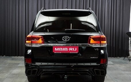Toyota Land Cruiser 200, 2016 год, 7 000 000 рублей, 5 фотография