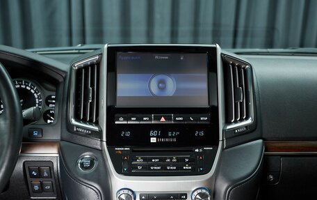 Toyota Land Cruiser 200, 2016 год, 7 000 000 рублей, 20 фотография