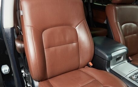 Toyota Land Cruiser 200, 2016 год, 7 000 000 рублей, 17 фотография