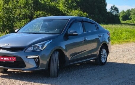 KIA Rio IV, 2018 год, 1 350 000 рублей, 3 фотография