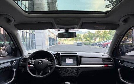 Skoda Kamiq I, 2024 год, 1 810 000 рублей, 10 фотография