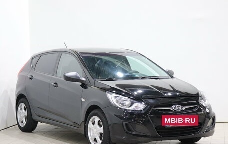 Hyundai Solaris II рестайлинг, 2012 год, 610 000 рублей, 3 фотография