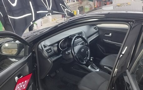 KIA Rio III рестайлинг, 2015 год, 1 050 000 рублей, 4 фотография