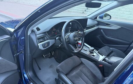 Audi A4, 2015 год, 2 000 000 рублей, 5 фотография