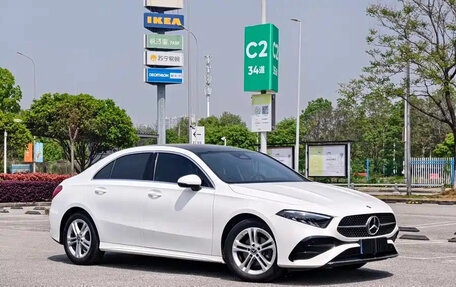 Mercedes-Benz A-Класс, 2023 год, 1 999 123 рублей, 3 фотография