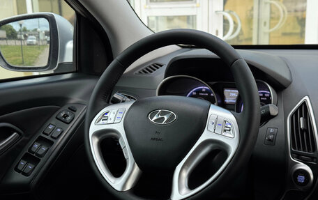 Hyundai ix35 I рестайлинг, 2011 год, 1 080 000 рублей, 10 фотография