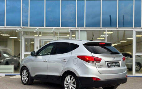 Hyundai ix35 I рестайлинг, 2011 год, 1 080 000 рублей, 4 фотография