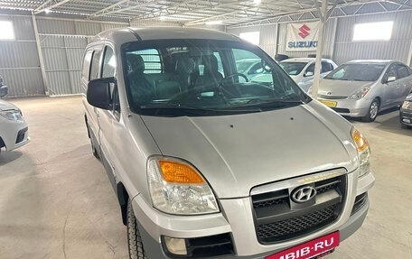 Hyundai Starex I рестайлинг, 2005 год, 600 000 рублей, 8 фотография