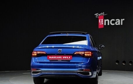 Volkswagen Jetta VII, 2023 год, 1 900 000 рублей, 4 фотография