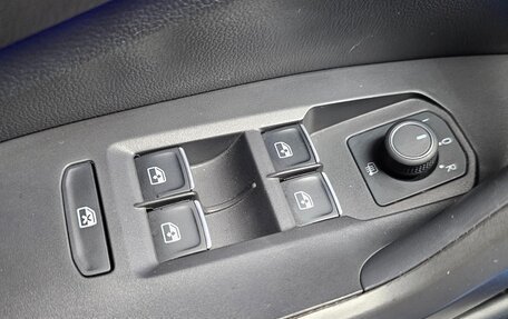 Volkswagen Jetta VII, 2023 год, 1 900 000 рублей, 11 фотография