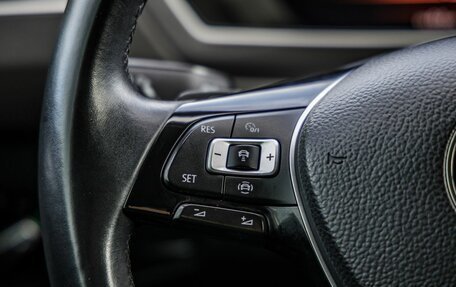 Volkswagen Tiguan II, 2018 год, 2 598 000 рублей, 18 фотография