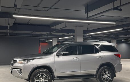 Toyota Fortuner II, 2019 год, 2 990 000 рублей, 4 фотография