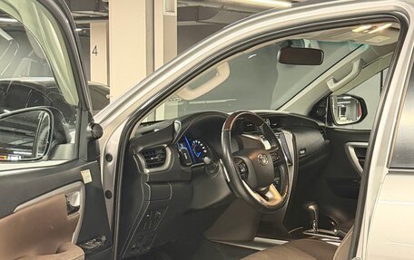 Toyota Fortuner II, 2019 год, 2 990 000 рублей, 8 фотография