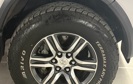 Toyota Fortuner II, 2019 год, 2 990 000 рублей, 7 фотография