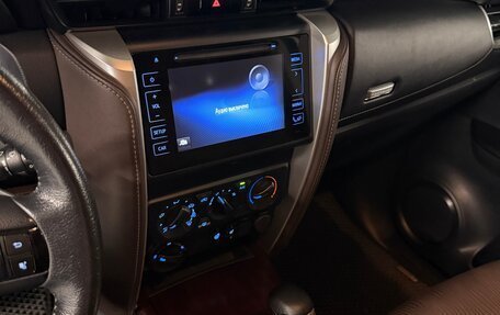 Toyota Fortuner II, 2019 год, 2 990 000 рублей, 15 фотография