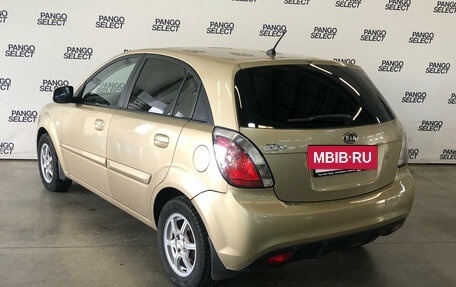 KIA Rio II, 2010 год, 550 000 рублей, 3 фотография