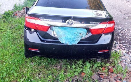 Toyota Camry, 2012 год, 750 000 рублей, 12 фотография