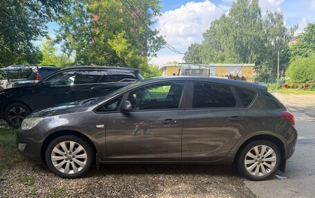 Opel Astra J, 2012 год, 770 000 рублей, 4 фотография