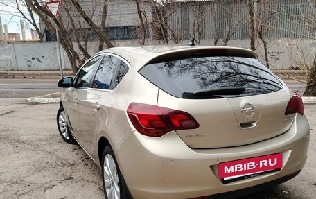 Opel Astra J, 2012 год, 780 000 рублей, 5 фотография