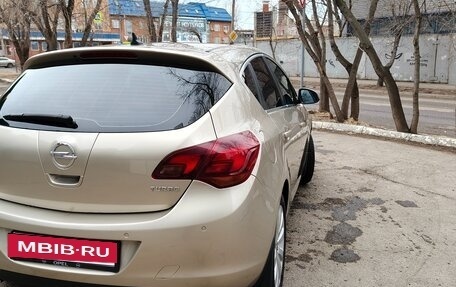 Opel Astra J, 2012 год, 780 000 рублей, 6 фотография