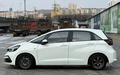 Honda Fit, 2022 год, 1 117 000 рублей, 5 фотография