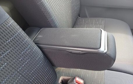 Daihatsu Move VI рестайлинг, 2013 год, 400 000 рублей, 16 фотография