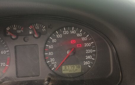 Volkswagen Passat B5+ рестайлинг, 1998 год, 420 000 рублей, 5 фотография