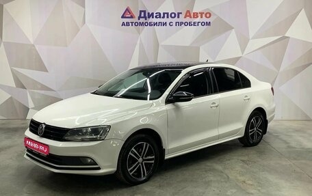 Volkswagen Jetta VI, 2015 год, 1 040 000 рублей, 1 фотография