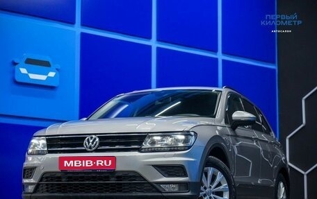Volkswagen Tiguan II, 2020 год, 2 100 000 рублей, 1 фотография