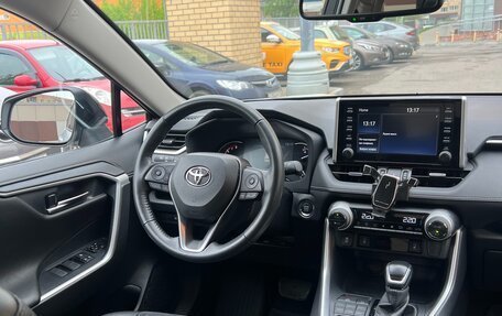 Toyota RAV4, 2021 год, 3 999 999 рублей, 29 фотография