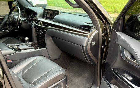 Lexus LX III, 2019 год, 9 000 000 рублей, 16 фотография