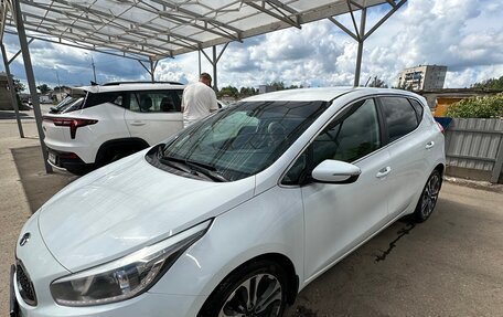 KIA cee'd III, 2013 год, 950 000 рублей, 2 фотография