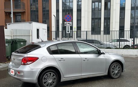 Chevrolet Cruze II, 2012 год, 585 000 рублей, 3 фотография