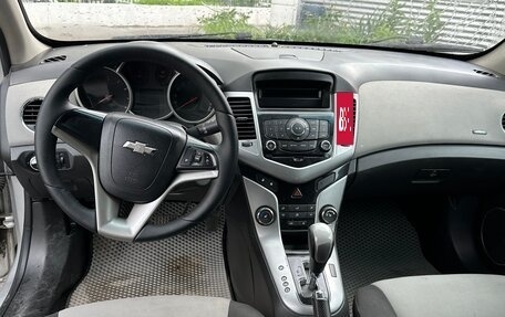Chevrolet Cruze II, 2012 год, 585 000 рублей, 7 фотография