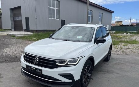 Volkswagen Tiguan II, 2023 год, 2 480 000 рублей, 3 фотография